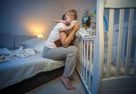 But it isn't always easy to work out what's upsetting him. Why Does Baby Wakes Up Crying Hysterically