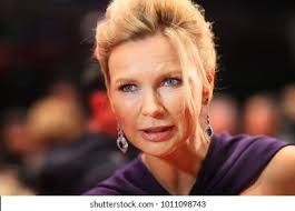 88 Veronica Cinema Royalty-Free Images, Stock Photos & Pictures