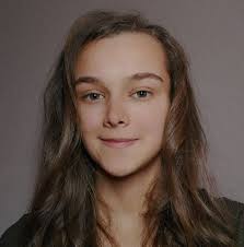 Charlotte Bartz's Instagram, Twitter & Facebook