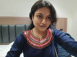 Every class had this fossil Australopithecus sediba who used to stay at the  back of the class and make jokes😩