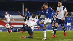 Тоттенхэм громит эвертон в гостях и сокращает. Knoxi0vblbhymm
