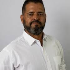 Arturo Robles's Instagram, Twitter & Facebook