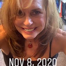 Robin L. Rainbolt-Senesac (@chanelboot) • Instagram photos and videos