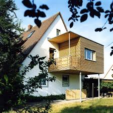 Ideen Fur Einen Hausanbau Erweiterung Einer Doppelhaushalfte Als Vogelnest Hausanbau Anbau Haus Wintergarten Einrichten