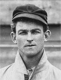 Thread for player identification in team photos