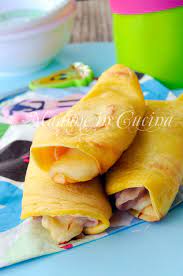 In questa raccolta troverete tanti piatti facili ricette per cena. Pancake Salati Arrotolati Farciti Ricetta Per Bambini Veloce
