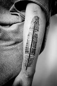 Indian feather tattoo mit bildern. 1001 Ideen Und Inspirationen Fur Ein Cooles Feder Tattoo