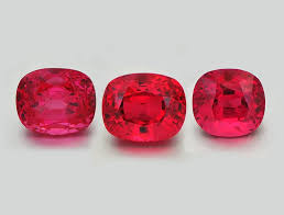 Three Fine Burmese Red Spinels The Favorite Gemstone Of 77 Of Gem Dealers Private Survey Stones And Crystals Gemstones Precious Gems