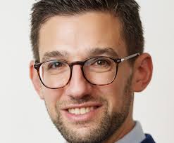 Travers Smith Hires from Blackstone for Funds Boost