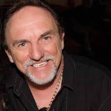 Jocelyn Benoit's Instagram, Twitter & Facebook