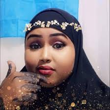 Cabaayad close #DesignCusub iyo...