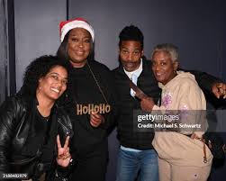 73 Annie Mcknight Photos & High Res Pictures