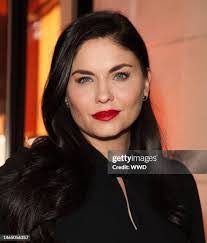 Lauren Okeefe's Instagram, Twitter & Facebook