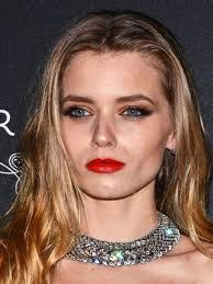Abbey Lee's Instagram, Twitter & Facebook