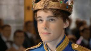 Day117 Prince Ben. Descendants trilogy. Okay, I'm a 12 year old girl who  loves this Disney channel franchise and I am a Prince Ben lover. Sorry not  sorry.