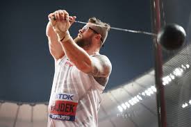 Paweł fajdek of poland celebrates after winning gold in the men's hammer final during day six of 17th iaaf world athletics championships doha 2019 at. Pawel Fajdek