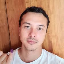 Demi Pemilu 2019, Nicholas Saputra Posting Selfie di IG Pertama Kalinya