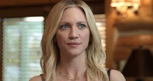 The Hunting Wives': Where to Get All the Outfits — Femestella