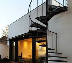 46 Wunderschone Designideen Fur Aussentreppe Archzine Net Aussentreppe Aussentreppengelander Wendeltreppe Aussen