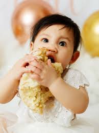 Cake Smash Photos in Calgary