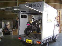 アルミボディー軽貨物専用 宮崎ボディー製作所 トラックでキャンプ ミニキャンピングカー 軽
