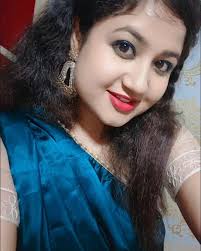 Graceful in Crystal Teal 🩵 , #crystalteal #tealover #saree #instagood  #trending #sareelove #crystal #selfie #bongbeauty #ootd #smile #satin  #dualtone #fashion #blogger #glow #getthelook #indianwear