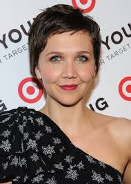 Maggie Gyllenhaal Talks Short Style Pretty Short Hair Celebrity Short Hair Short Hair Styles