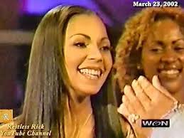 21 y/o Ashanti performs 2 songs from her 1st Album (& Interview) [2002]