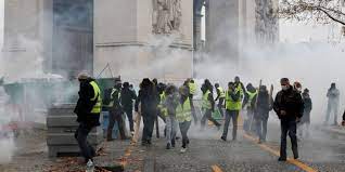 Gilets jaunes paris 1er décembre 2018 en replay. Gilets Jaunes Appel A Un Nouveau Rassemblement A Paris Samedi 1er Decembre