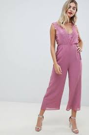 David's bridal has the right styles to find the perfect dressy pants suits or jump suit to wear to a wedding or formal event. 17 Dressy Jumpsuits To Wear To A Summer Wedding Huffpost Life