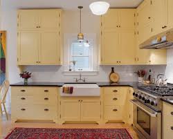 5 Corbels And Black Hardware For Bm Hawthorne Yellow Cabinets Yellow Kitchen Cabinets Mobile Home Kitchen Cabinets Kitchen Design