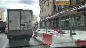 А теперь выйдем с вами на тургеневскую площадь и. Sobyaninskaya Plitka Ili Bablo Ne Pahnet Opyat Teatr Absurda Na Smolenke