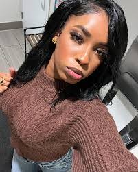 Aretha Jefferson's Instagram, Twitter & Facebook