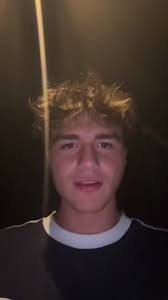 Lucas and Leo in London