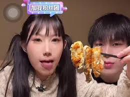 第一次现场看太佩服了😱#吴半饱#美食直播- 抖音