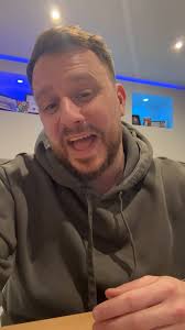 @dapperlaughs's video Tweet