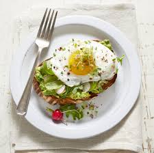 Comment Cuire Des Oeufs Au Thermomix Elle A Table Comment Cuire Des Oeufs Plats A 200 Calories Etre En Bonne Sante