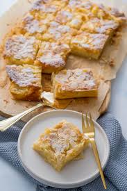 Also backe los und genieße! Apfelkuchen Vom Blech Schnell Lecker Und Mega Saftig Einfach Malene Rezept Apfelkuchen Rezept Einfach Saftiger Apfelkuchen Vom Blech Kuchen Rezepte Blechkuchen