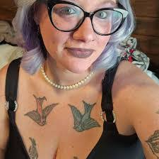 Janelle Cornelius's Instagram, Twitter & Facebook