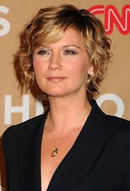 Jennifer Nettles Gold Studs Short Curly Bob Hairstyles Short Curly Hairstyles For Women Short Curly Haircuts