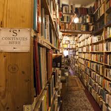 19 Magical Bookshops Every Book Lover Must Visit Bookshop Bookstore Book Lovers