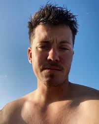 Alex Humphreys (@humphreys.jpeg) • Instagram photos and videos