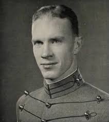 On my way into the truck stops @ Tulare, CA I've noticed this beauty parked 