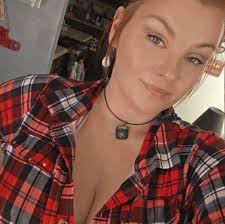 Amanda Kay (@amandastobaugh86) • Facebook