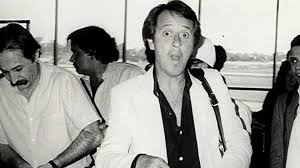 De dónde es Carlos Villagrán, el actor de "Quico"? | Tus Buenas Noticias