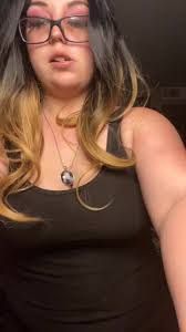 Brittani Rose's Instagram, Twitter & Facebook