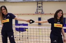 Concetto di sport, stile di vita sano, movimento e movimento. Appassionarti Al Via Le Votazioni Online Del Disegno Per La Protesi Sportiva Di Silvia Biasi Federvolley