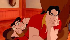 Lefou, gastons kumpan und handlanger, versucht die fallende gans mit einem . Attitude Co Uk