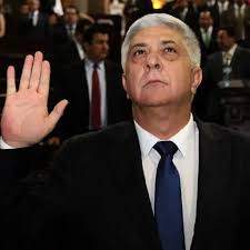 Tema Armando Melgar Padilla