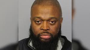 Tyrone Ellison's Instagram, Twitter & Facebook